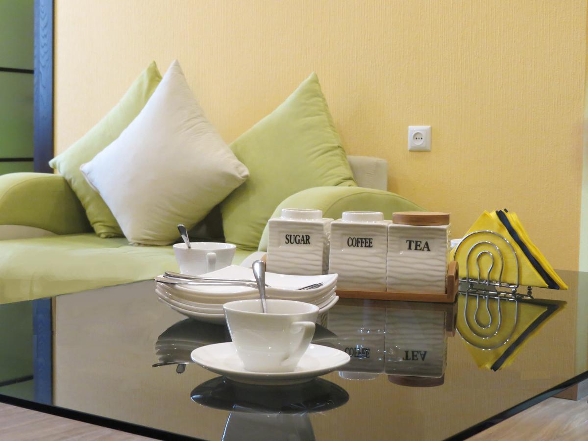 Your Home Hotel Tbilisi Bagian luar foto